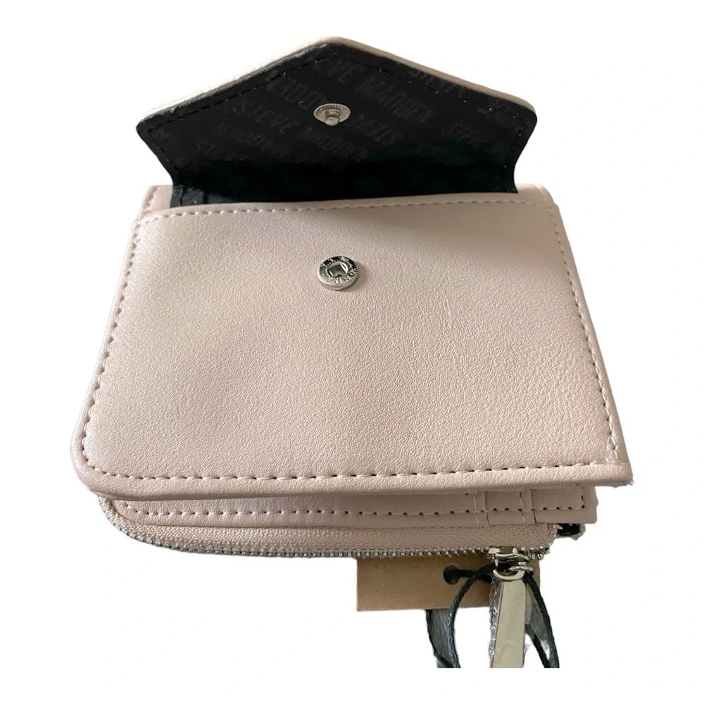 NWT-STEVE MADDEN-BLUSH COLOR WALLET